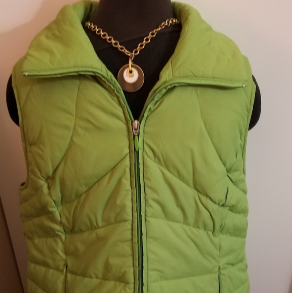 32 Kenneth Cole Reaction Puffer Vest 